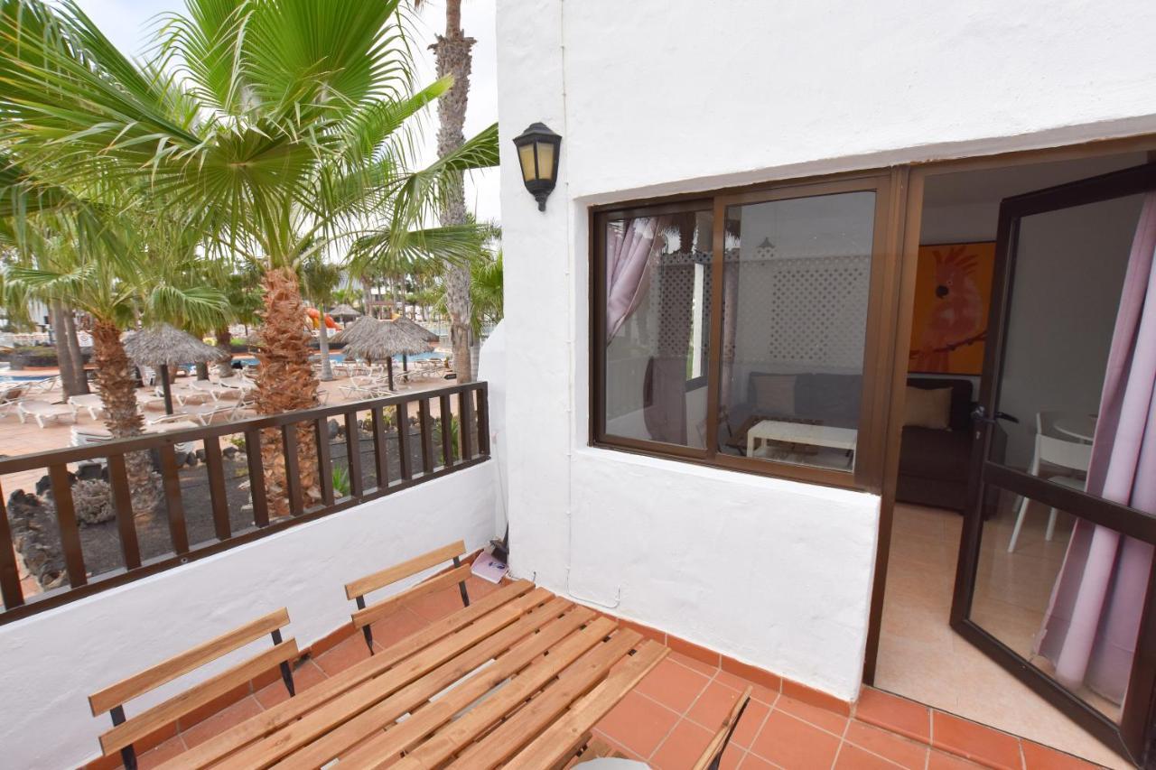 Book Jet - Oasis Pool View Apartment 코라레호 외부 사진