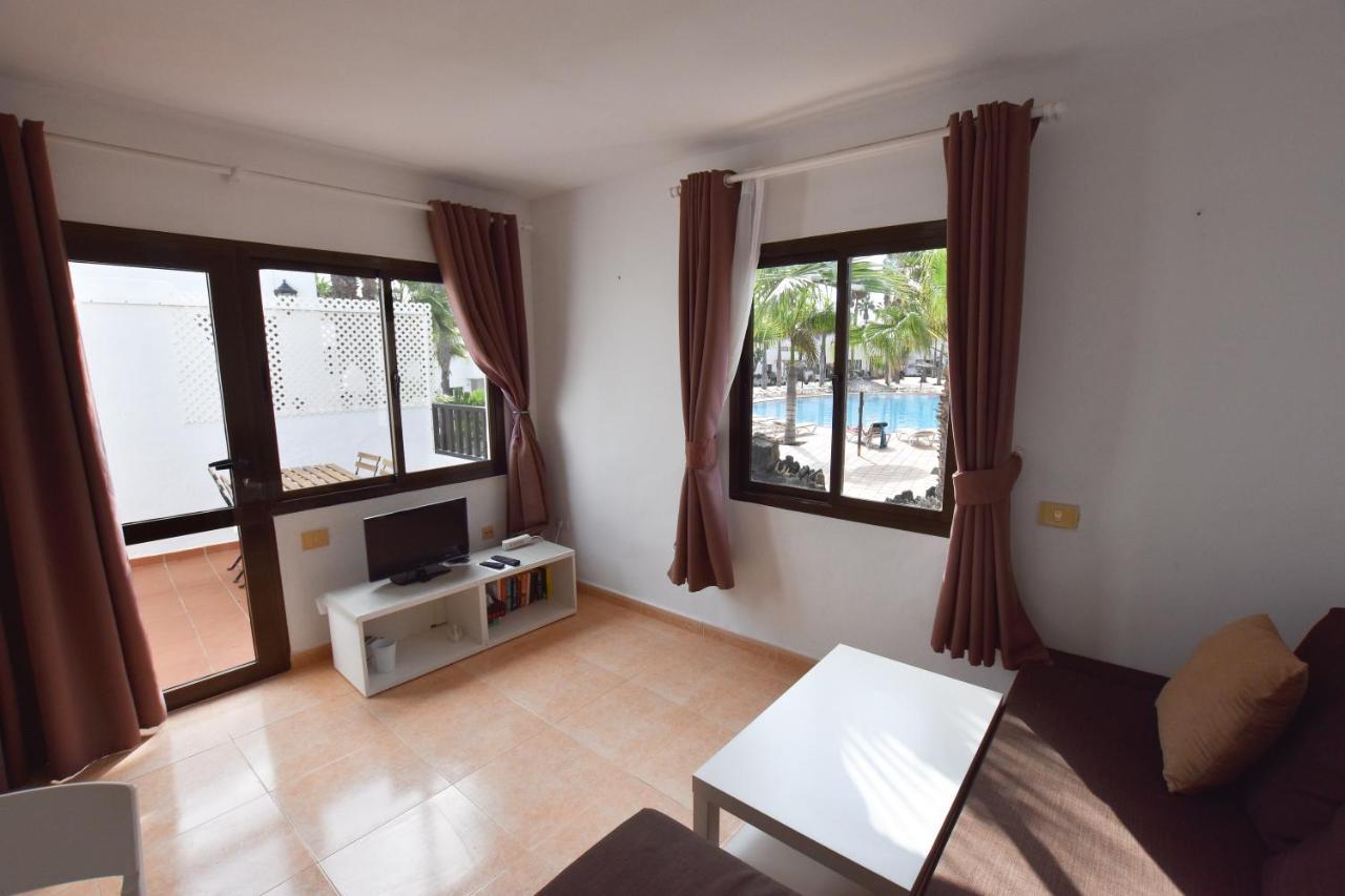 Book Jet - Oasis Pool View Apartment 코라레호 외부 사진